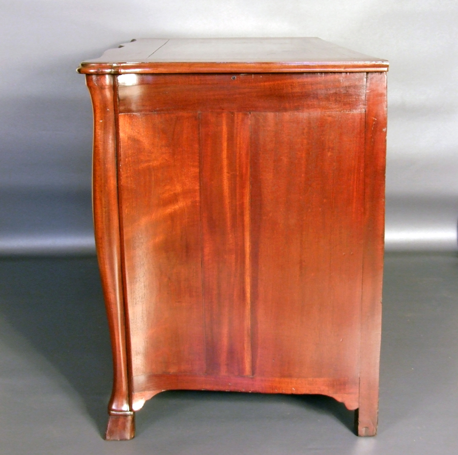 Commode-de-St.-Malo-en-acajou-&eacute;poque-Louis-XV-XVIII&egrave;