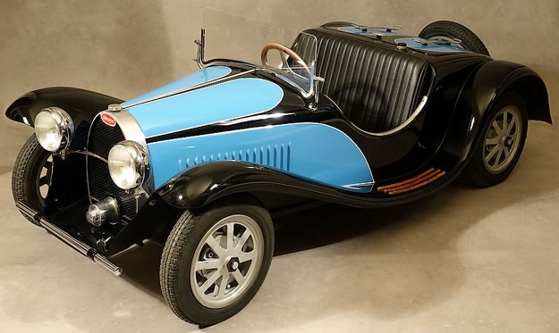 Jouet-Bugatti-Junior-De-la-Chapelle-T-55-enfant