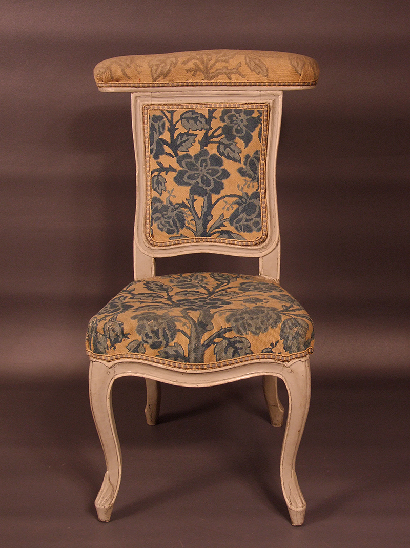Chaise-Louis-XV-voyeuse-ponteuse-estampillee