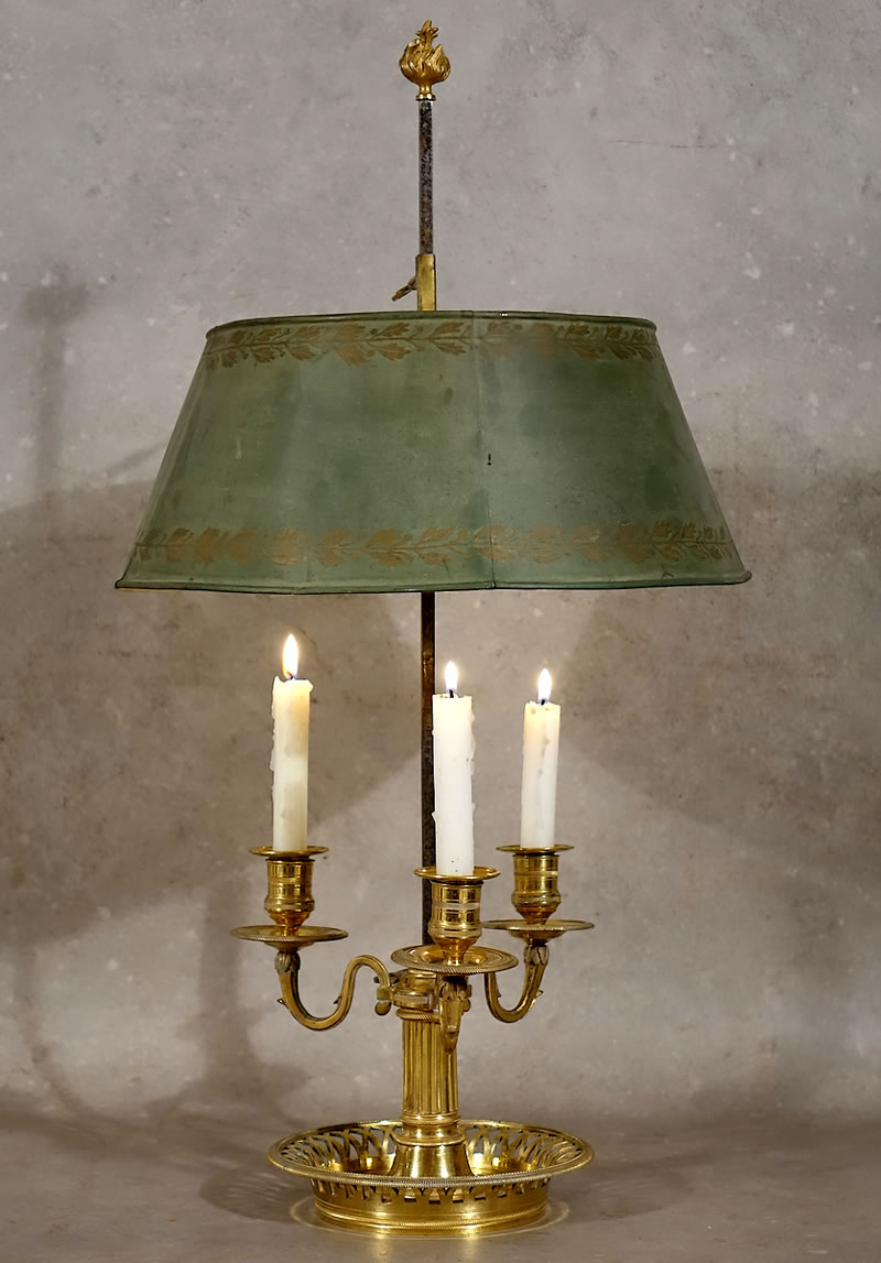 Lampe bouillotte bronze dor&eacute; d'&eacute;poque 18e Louis XVI 