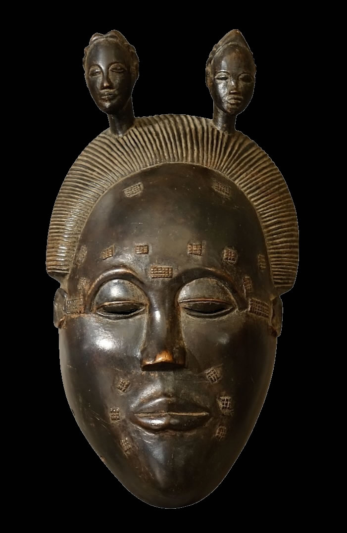 Masque portrait Baoulé Yahouré à scarifications et coiffe à têtes humaines