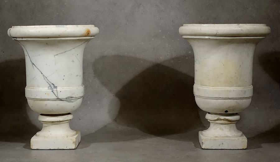 Paire-vases-marbre-blanc-Carrare-époque-Empire-début-XIXe-siècle