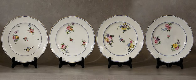  Assiettes à osier en porcelainede Sèvres 18e  