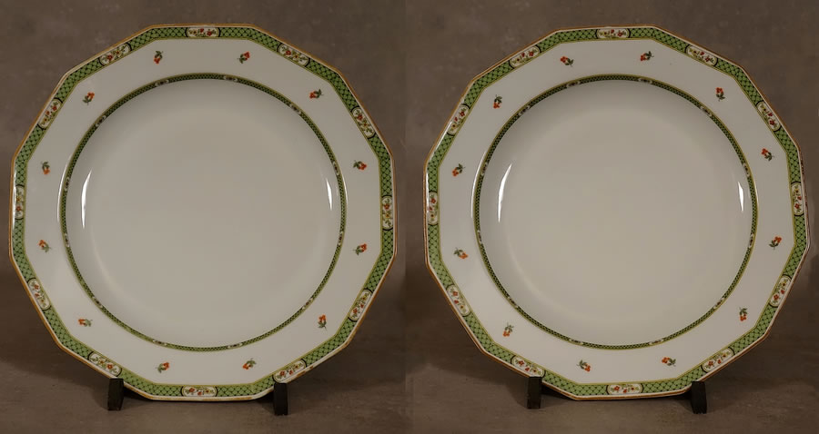 Paire de grands plats porcelaine de Limoges Lanternier