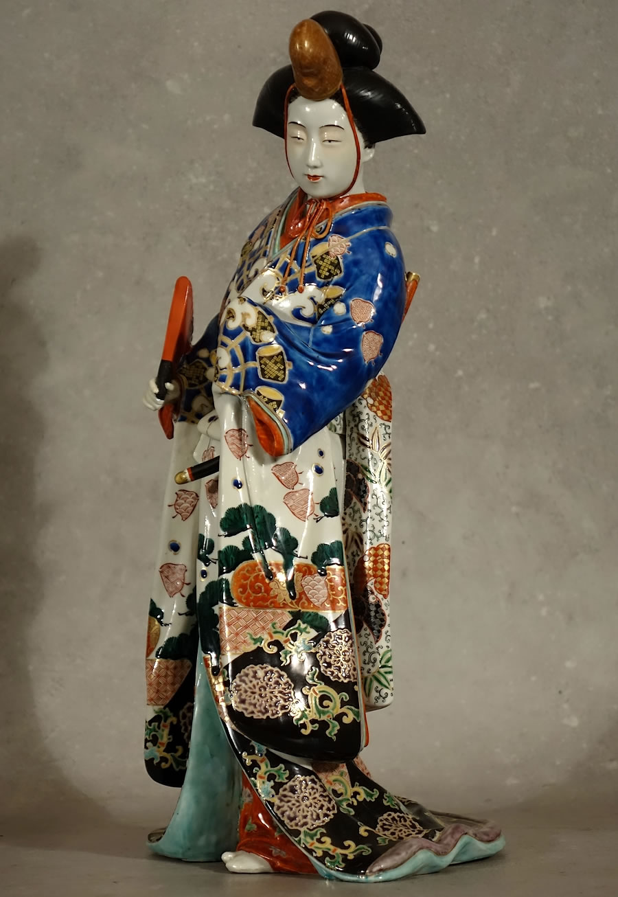 Samouraï-Onna-Bugeisha-porcelaine-japonaise-Kutani-Meiji