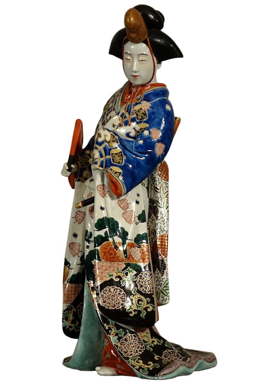 Samouraï-Onna-Bugeisha-porcelaine-japonaise-Kutani-Meiji-女武芸者-侍-九谷焼 -山中町-磁器