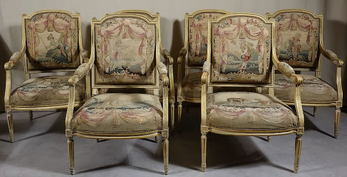 Mobilier de salon Louis XVI avec tapisseries aux fables de La Fontaine