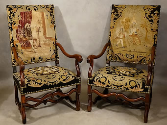 Paire de fauteuils en noyer os de mouton &eacute;poque Louis XIII - Louis XIV