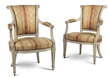 Série-de-quatre-fauteuils-estampillés-Pierre-Pillot-Nïmes-Louis-XVI-Directoire