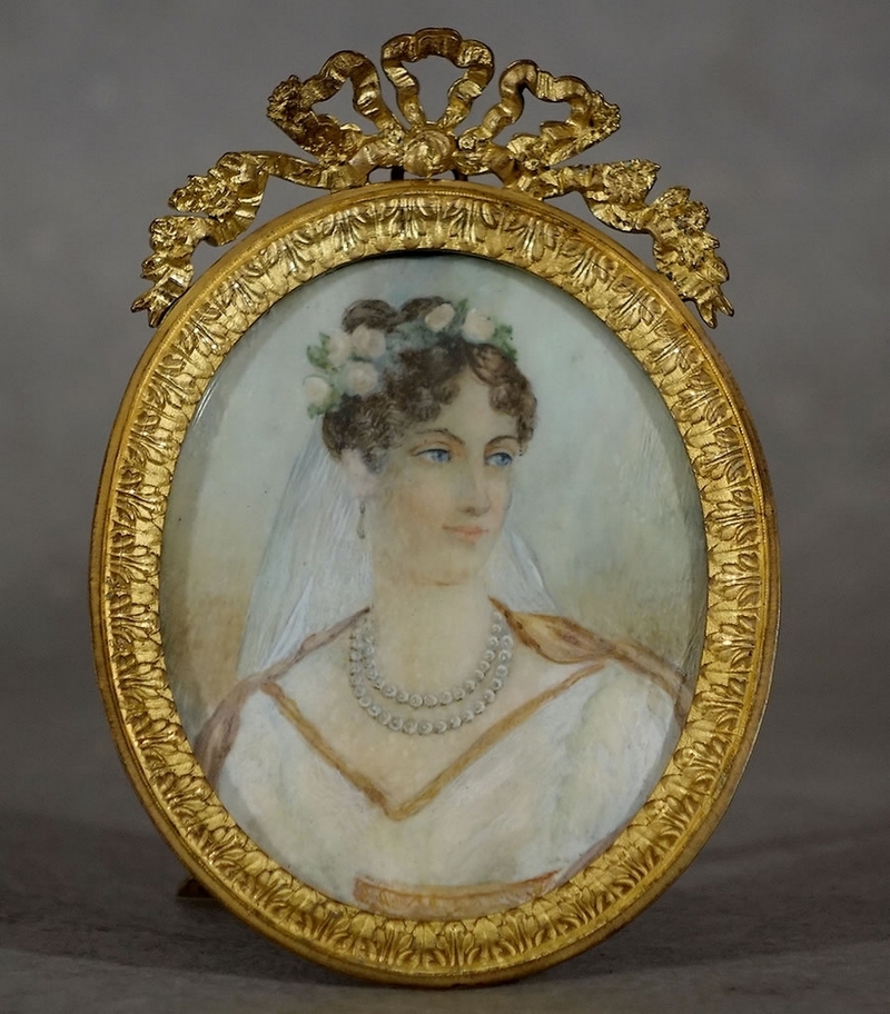 Miniature-sur-ivoire-portrait-jeune-mariée-Epoque-Restauration
