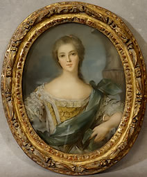 Pastel-jeune-femme-élégante-XVIIIe-cadre-Régence