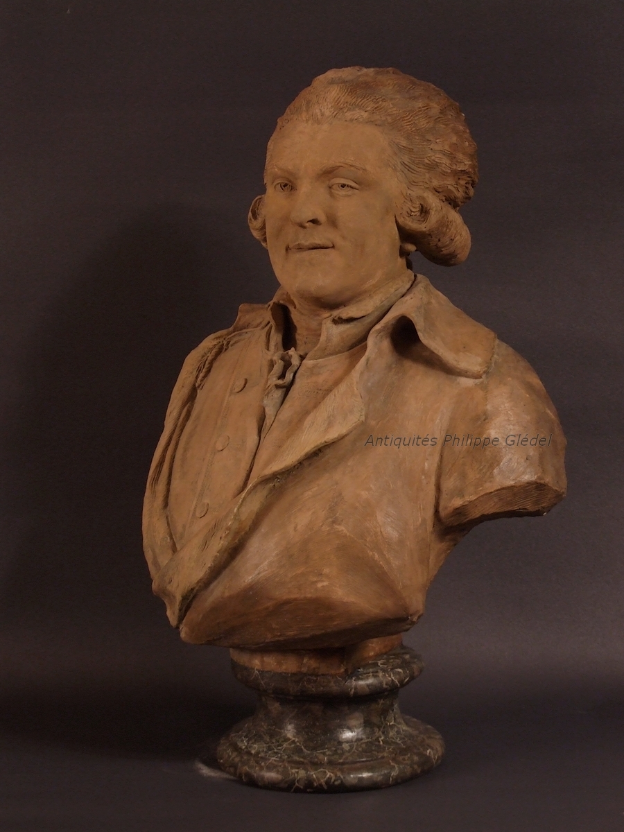 Buste-18e-Rochambeau-guerre-indépendance-amérique-officier-amériques-Monot-sculpteur