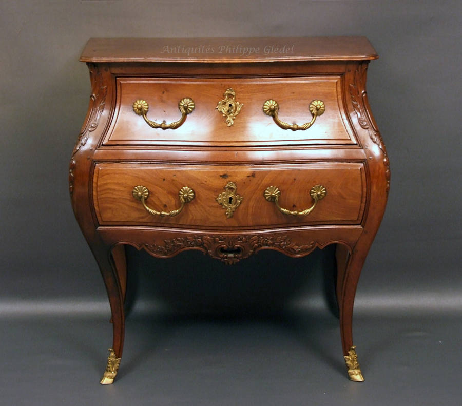 commode ancienne bordelaise