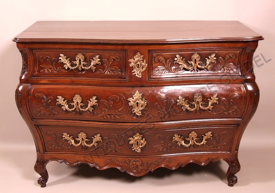 Commode-de-port-mancenillier-massif-Bordeaux