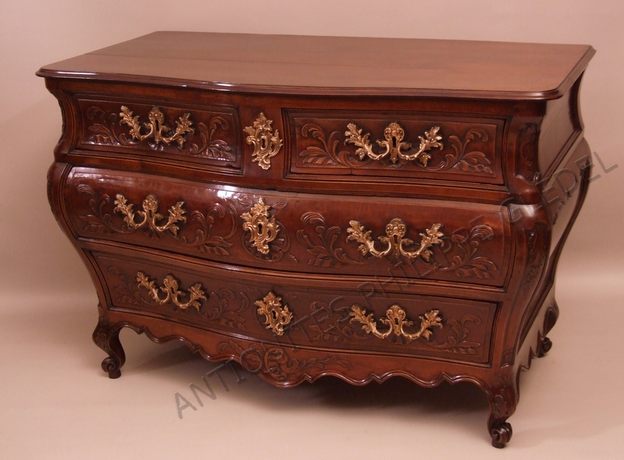 commode-de-port-bordelaise-acajou-bois-exotique