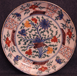 Assiette-faience-Delft-polychrome.jpg