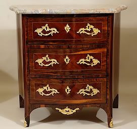 Commode-Louis-XV-placage-estampillée-Kemp-Paris-XVIIIe-siècle