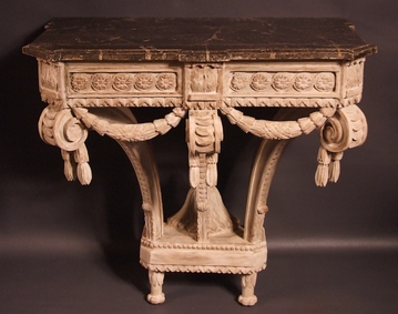 Console-néo-classique