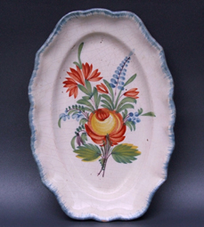 Plat-ovale-faïence-d-Auvillar.jpg