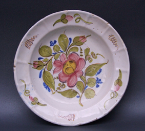 Grand-plat-en-faïence-de-Rennes-XIXè