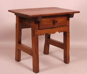 Table-meleze-alpestre-Savoie-art-populaire
