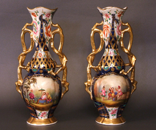 Paire-vases-porcelaine-Bayeux-signés-Louis-Flourens-Période-Gosse