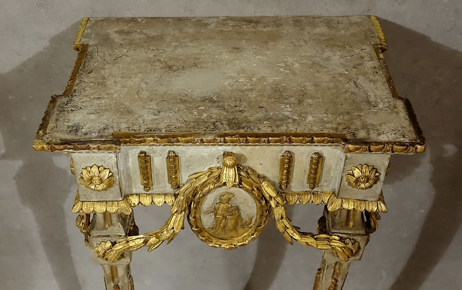 Petite-console-néoclassique-Italie-époque-Louis-XVI